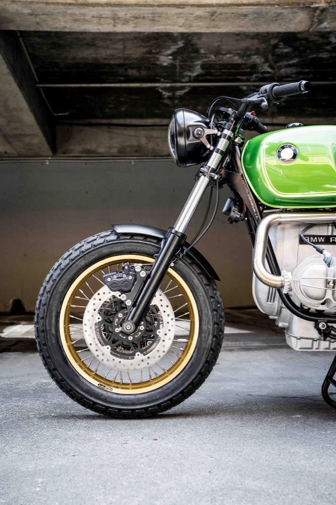Motoranaz 創業期のガレージ